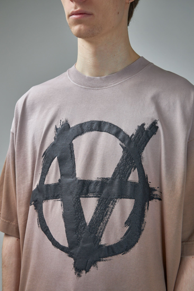 Shop Vetements Reverse Anarchy T-shirt