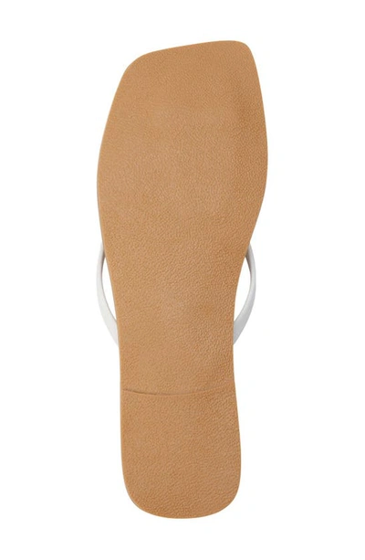 Beach By Matisse Bungalow Flip Flop In White