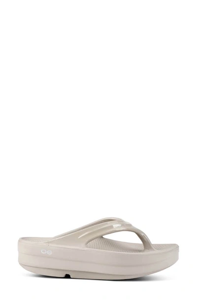 Oofos Oomega Flip Flop In Nomad