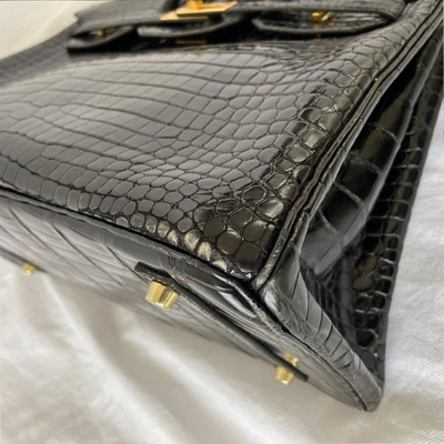 Hermès Black Shiny Porosus Crocodile Leather Gold Hardware Birkin