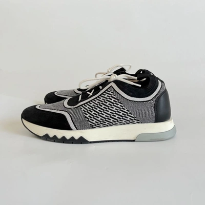Pre-owned Hermes Black/white Fabric And Suede Addict Sneakers, 39