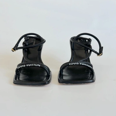 Pre-owned Louis Vuitton Black Strappy Knot Detail Sandal Heels, 38