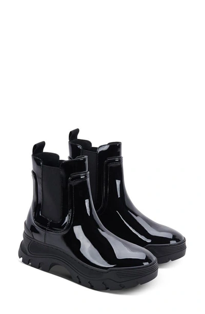 Shop Greats Hewes Chelsea Boot In Nero Patent Leather