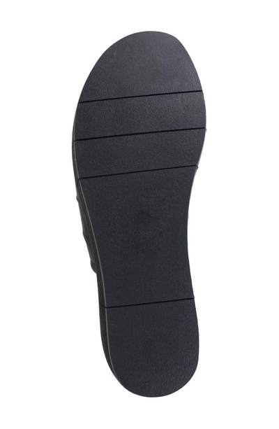 National Comfort Scrunched Platform Slide Sandal In Black Leather