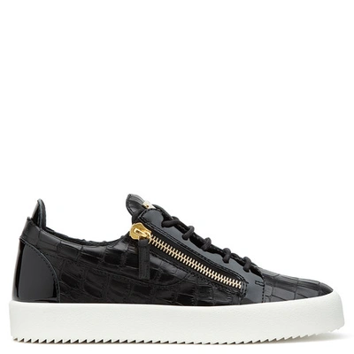 Shop Giuseppe Zanotti Frankie