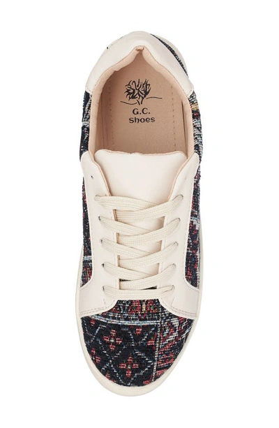 Good Choice New York Kalio Printed Low Top Sneaker In Beige