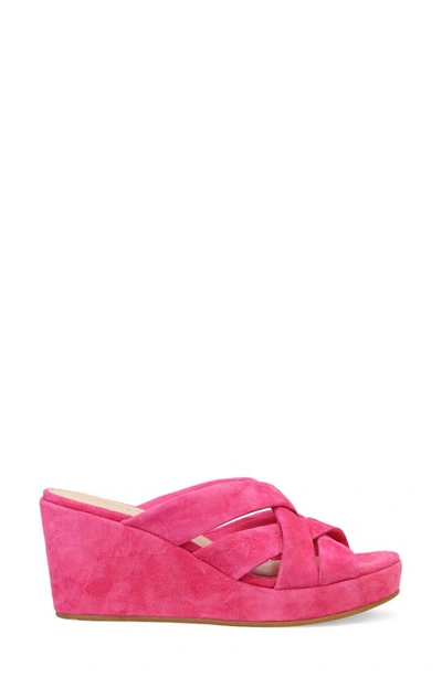 Pelle Moda Wilona Platform Wedge Slide Sandal In Hyper Pink