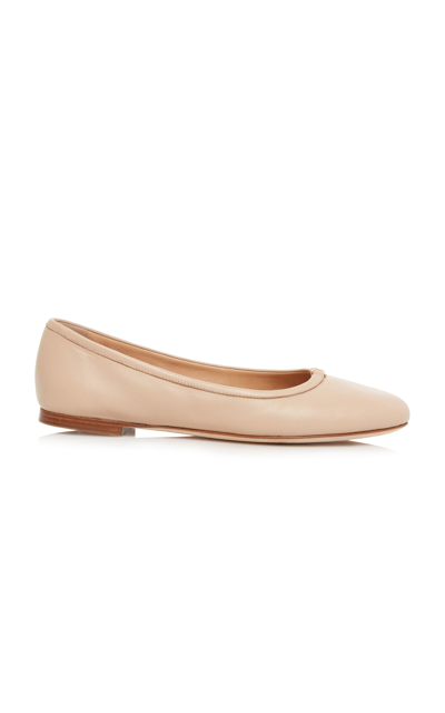 Shop Chloé Marcie Leather Ballet Flats In Nude