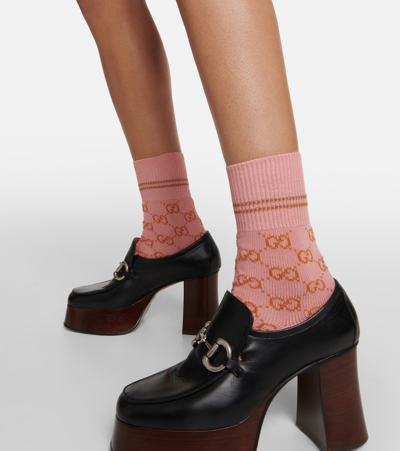 Shop Gucci Gg Cotton-blend Socks In Pink