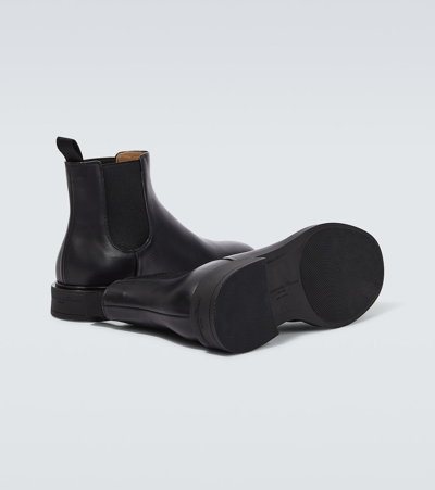 Gianvito Rossi Douglas Elastic-panel Chelsea Boots In Black