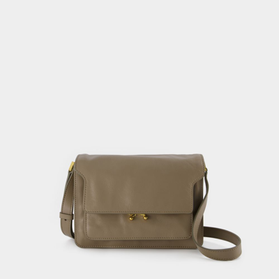 Shop Marni Hobo Medium Trunk Bag -  - Leder - Braun In Brown