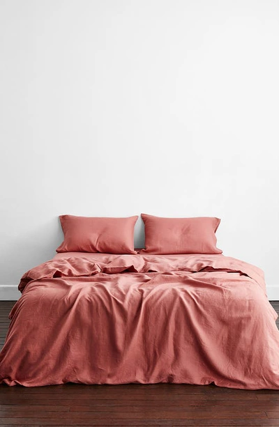 Shop Bed Threads Set Of 2 French Linen Pillowcases In Pink Clay