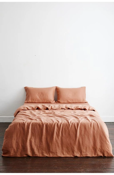 Shop Bed Threads Linen Duvet Cover In Hazelnut