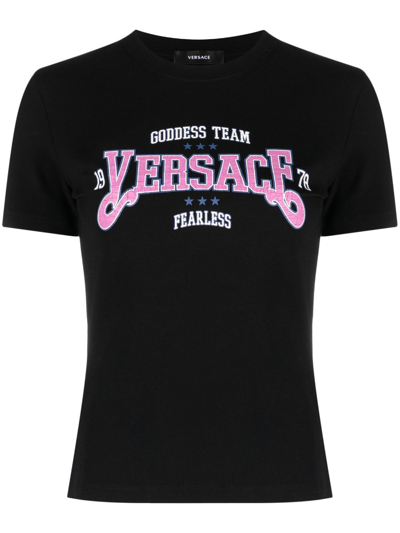 Shop Versace Logo-print T-shirt In Schwarz