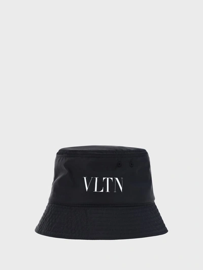 Shop Valentino Garavani Vlnt Hat In Nero/bianco
