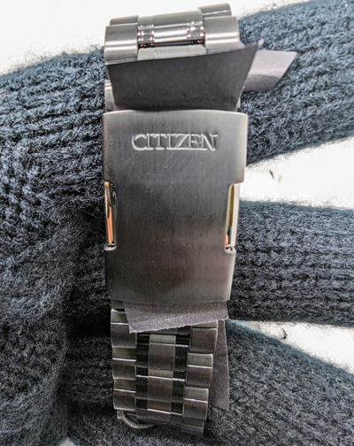 Pre-owned Citizen Nighthawk Green Camo Dial Stainless Steel Bracelet Watch Ca0805-53x