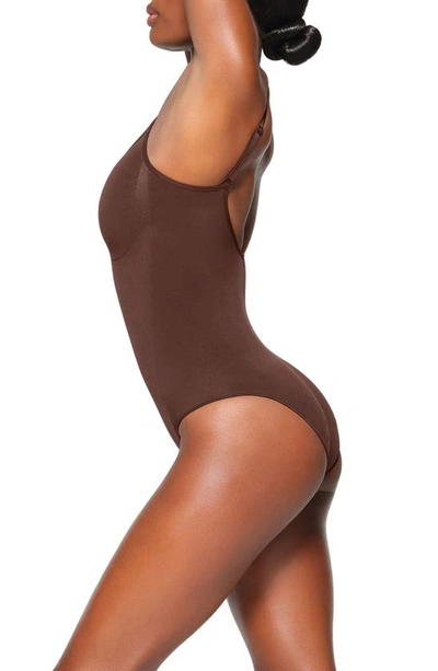 Skims Seamless Sculpt Slim-fit Stretch-woven Bodysuit In Cocoa