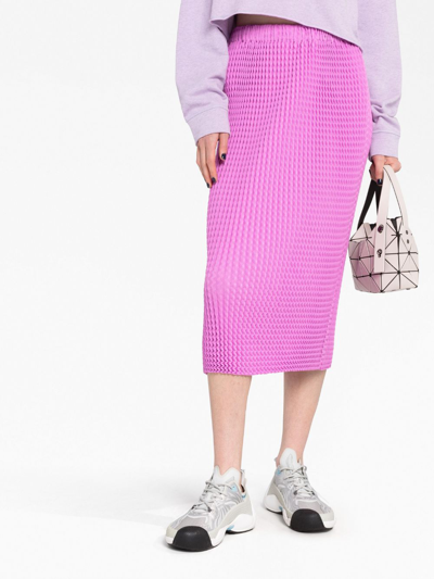 Shop Issey Miyake Knitted High-waist Skirt In Pink