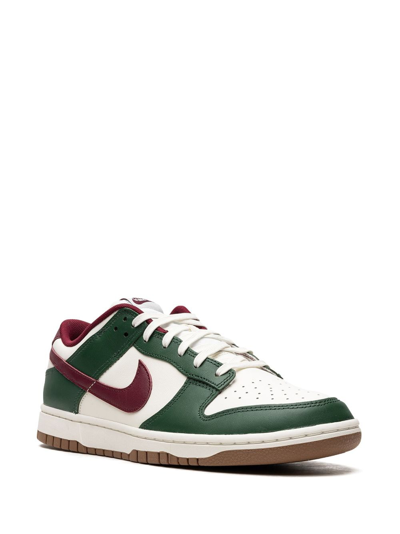 Nike Dunk Low Retro Leather Sneakers In Grün