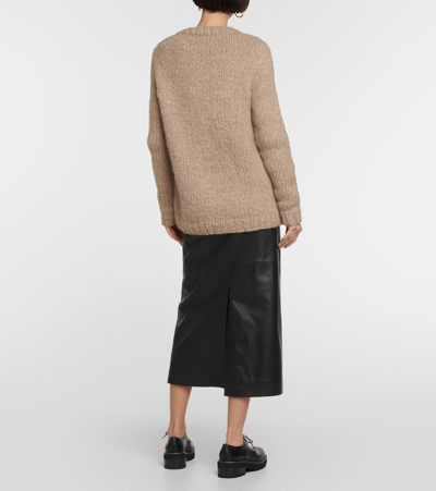 Shop Gabriela Hearst Lawrence Cashmere Sweater In Brown