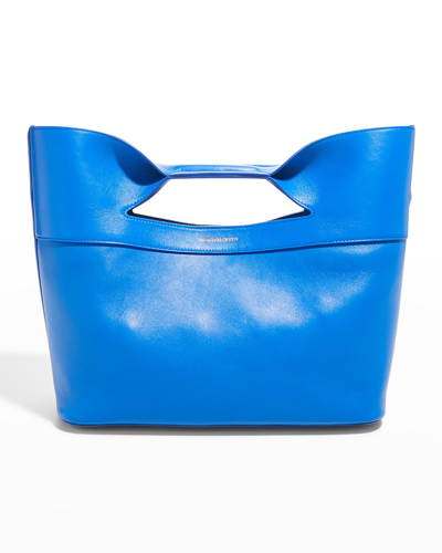 Shop Alexander Mcqueen The Bow Small Leather Top-handle Bag In Electric Blue