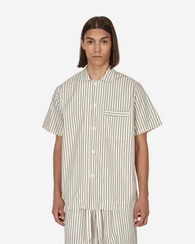 Shop Tekla Poplin Pyjamas Shortsleeve Shirt Hoppe Stripes In Beige