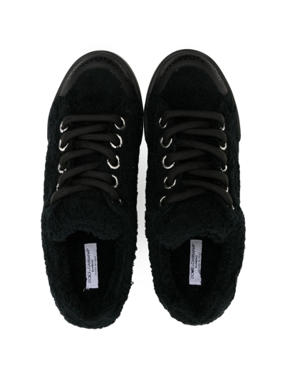 Dolce & Gabbana Textured Low-top Sneakers In Black
