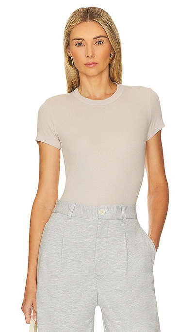 Cotton Citizen Verona Ribbed Tee In Taupe