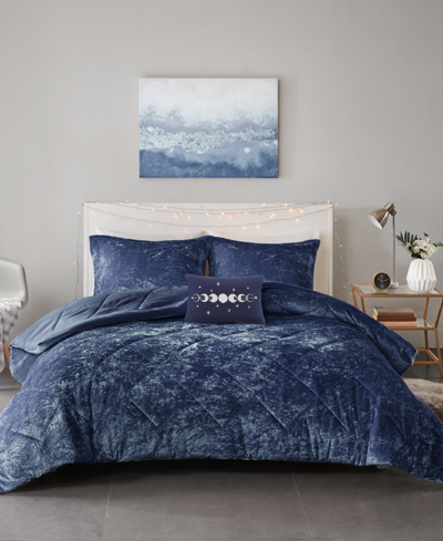 Shop Intelligent Design Felicia Velvet 4-pc. Comforter Set, Full/queen In Blue