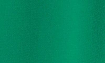 Cece Ruffle V-neck Blouse In Green
