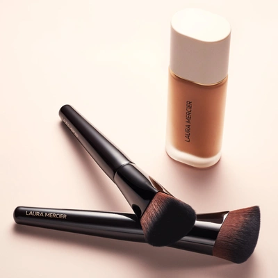 Laura Mercier Real Flawless Foundation Brush In Default Title