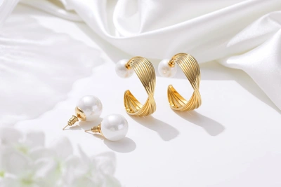 Classicharms Twisted Wave Hoop Earrings In Gold