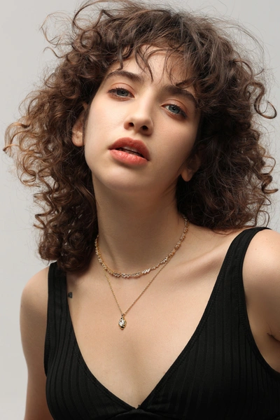 Classicharms T Shape Zirconia Necklace In Gold