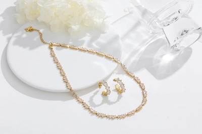 Classicharms T Shape Zirconia Necklace In Gold