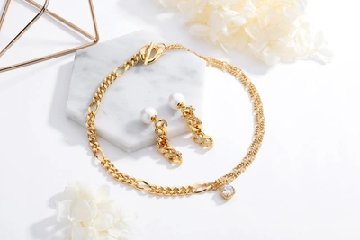 Classicharms Statement Glittering Necklace And Earrings Set In Gold