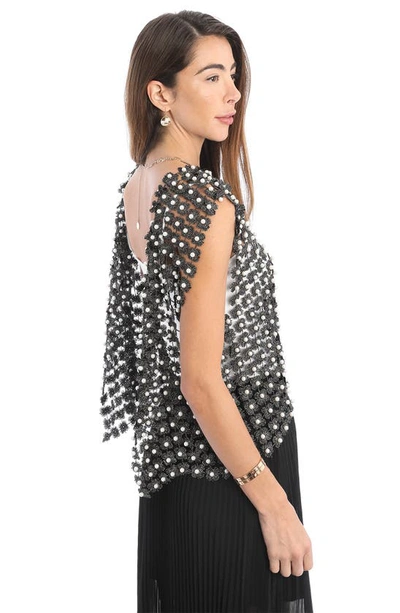 Saachi Pearly Beaded Floral Lace Top In Black
