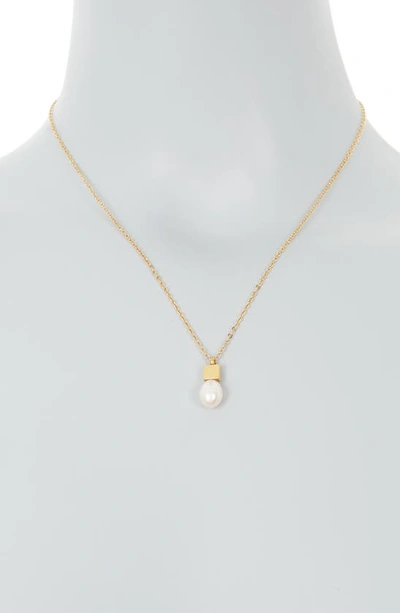 Shop Ed Jacobs Nyc Imitation Pearl Pendant Necklace In Gold/ Pearl