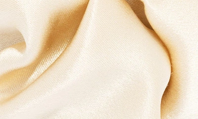 L Erickson Super Scrunch Ponytail Holder In Sand Dollar