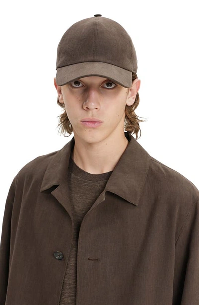 Zegna Logo-plaque Linen Baseball Cap In Brown