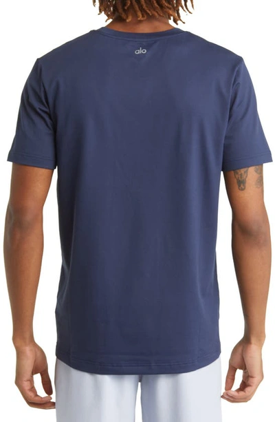Shop Alo Yoga Conquer Reform Performance Crewneck T-shirt In Navy