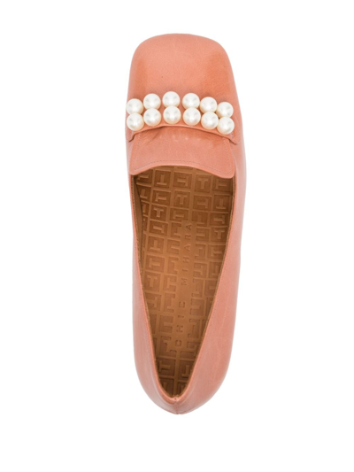 Chie Mihara Petard Pearls Patent Leather Pumps In Orange