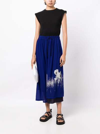 Shop Y's Floral-print Palazzo Pants In Blue