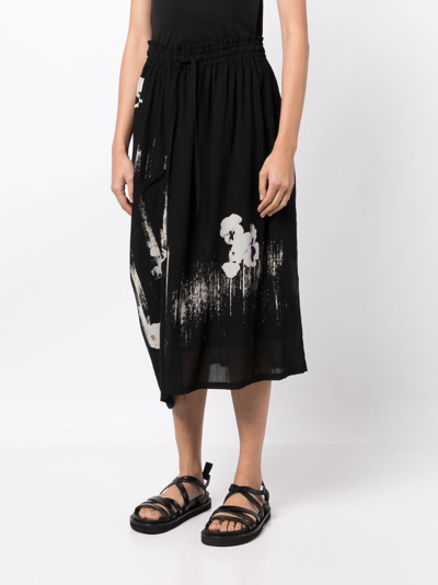 Shop Y's Floral-print Asymmetric Skirt In Black