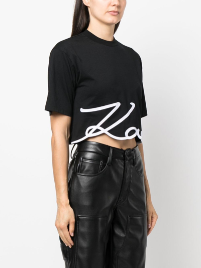 Shop Karl Lagerfeld Logo-print Organic-cotton Cropped T-shirt In Black
