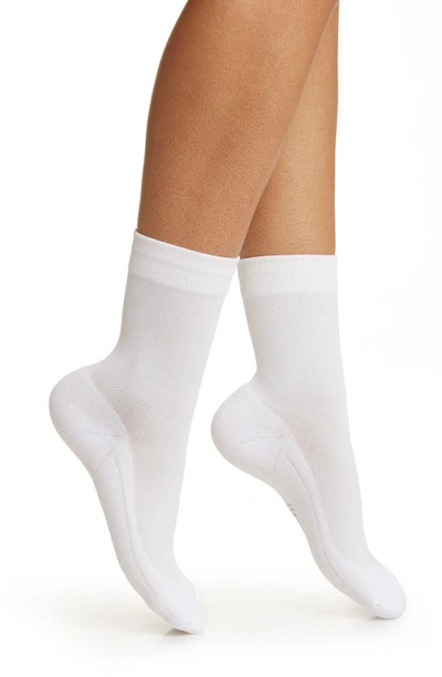 Item M6 Pique Compression Crew Socks In White