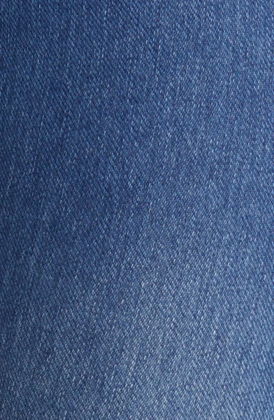 Lyssé Stretch Denim Capri Pants In Midwash