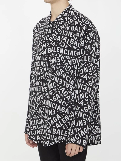 Shop Balenciaga Minimal Logo Strips Medium Fit Shirt In Black