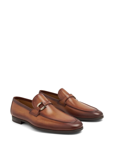 Magnanni Leather Buckle Loafers In Tan