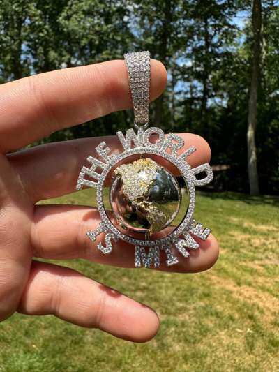 Pre-owned Scarface Moissanite Hip Hop 925 Silver Iced World Is Mine Spinning Globe Pendant Necklace In White