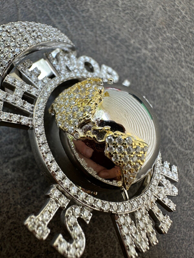 Pre-owned Scarface Moissanite Hip Hop 925 Silver Iced World Is Mine Spinning Globe Pendant Necklace In White